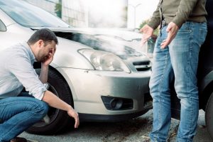 What to Do if You’re Involved in a Vehicle Collision With an Unlicensed Driver